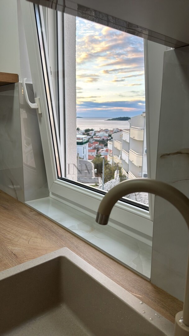 Appartement À vendre - ŠIBENSKO-KNINSKA ROGOZNICA