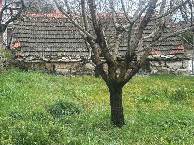Haus Zu verkaufen - Splitsko-dalmatinska Omiš - foto 2/7