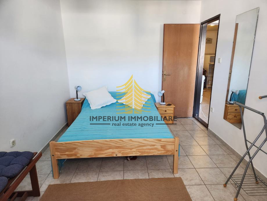 Apartmán K pronájmu - ZADARSKA POSEDARJE