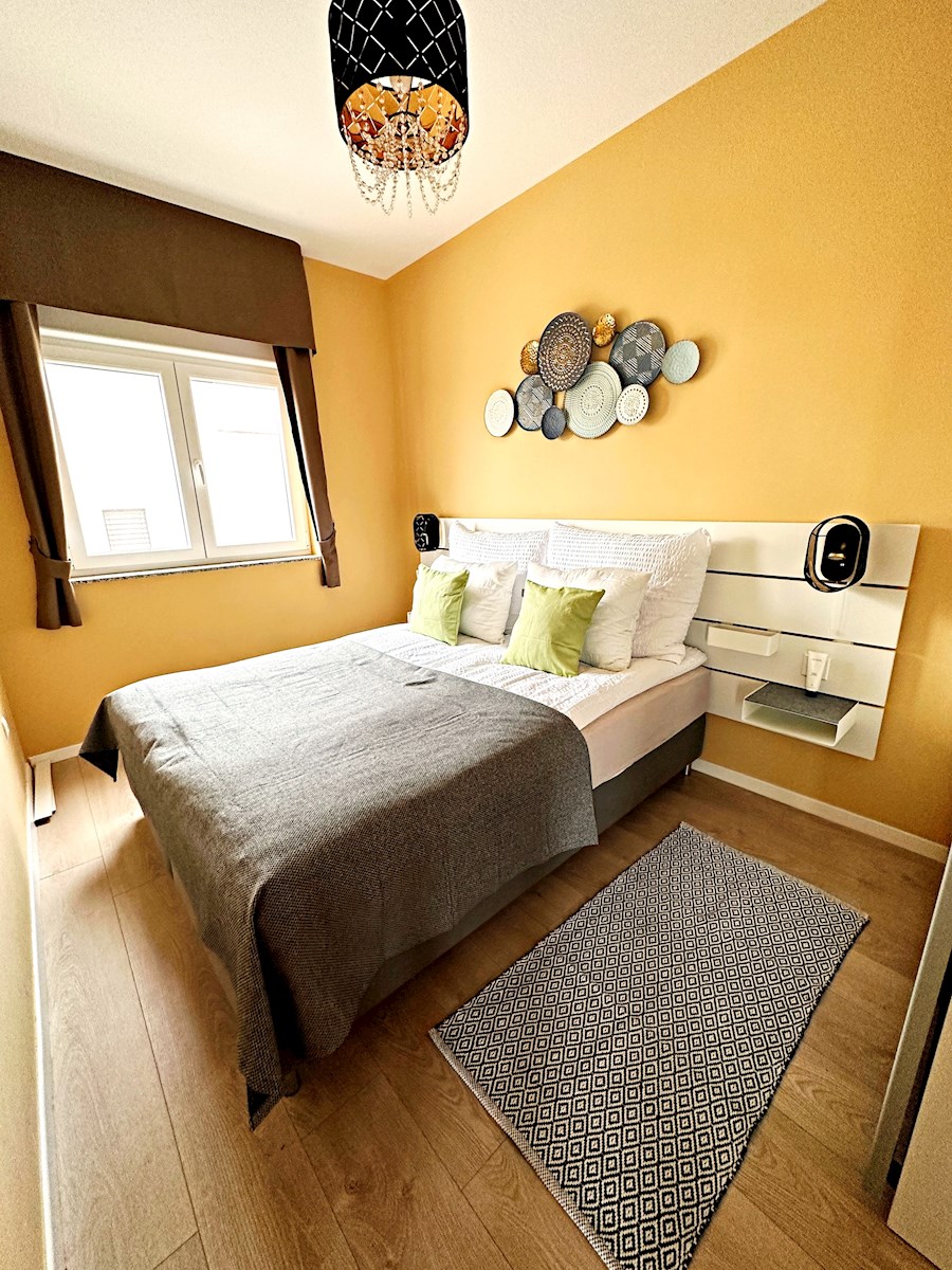 Flat For sale - ŠIBENSKO-KNINSKA TRIBUNJ
