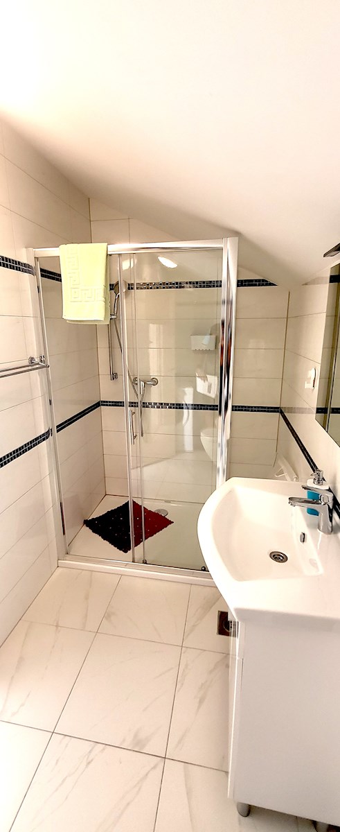 Flat For sale - ŠIBENSKO-KNINSKA TRIBUNJ