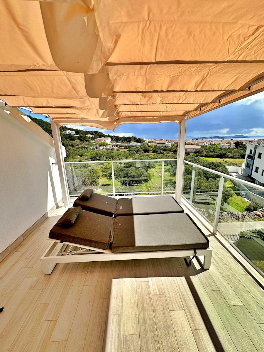 Flat For sale - ŠIBENSKO-KNINSKA TRIBUNJ