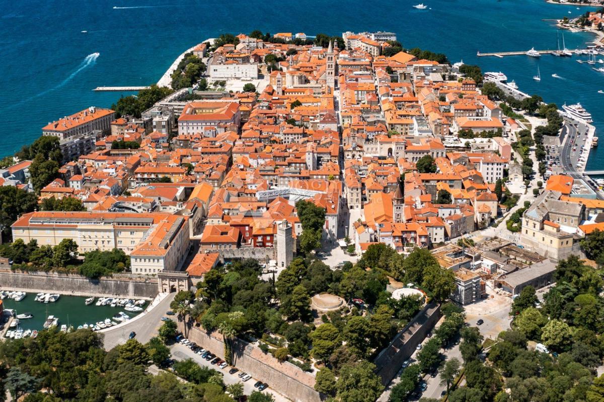 Komerčné Na prenájom - ZADARSKA ZADAR