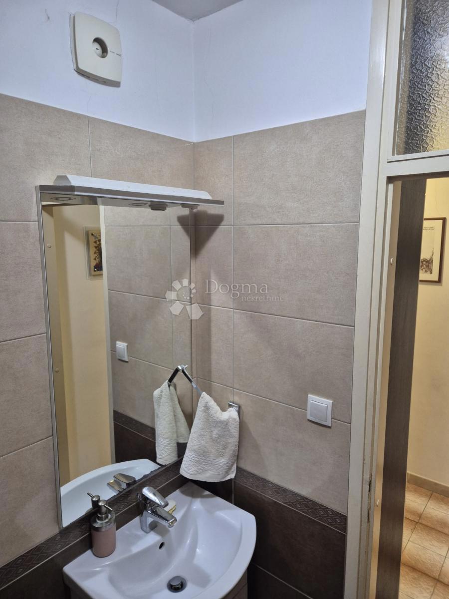 Flat For sale - SPLITSKO-DALMATINSKA SPLIT