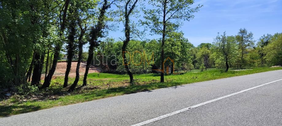 Zemljište Na prodaju - Istarska Barban - foto 2/9