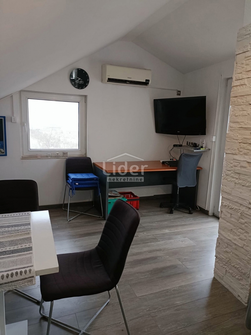Flat For rent - Primorsko-goranska Rijeka - foto 2/7