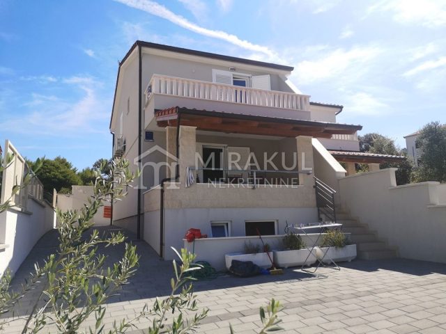 Appartement à vendre 120 m² – Rogoznica