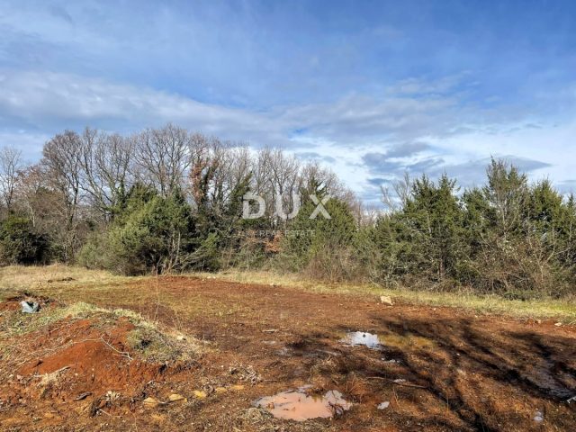 Land for sale 550 m² – Krk