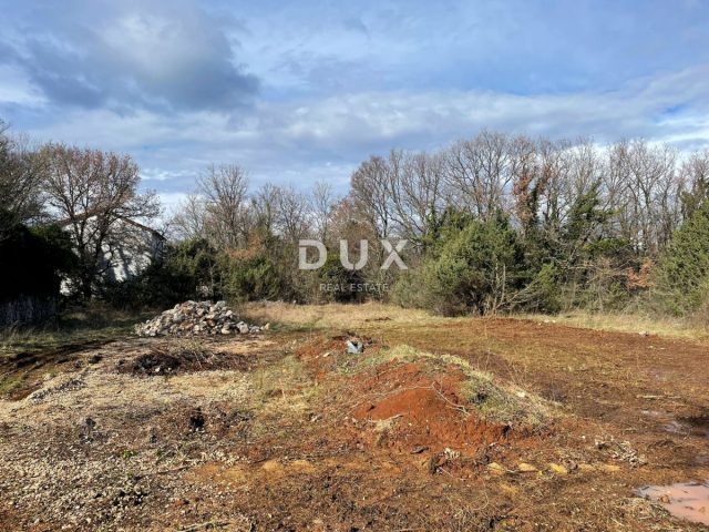 Land for sale 530 m² – Krk