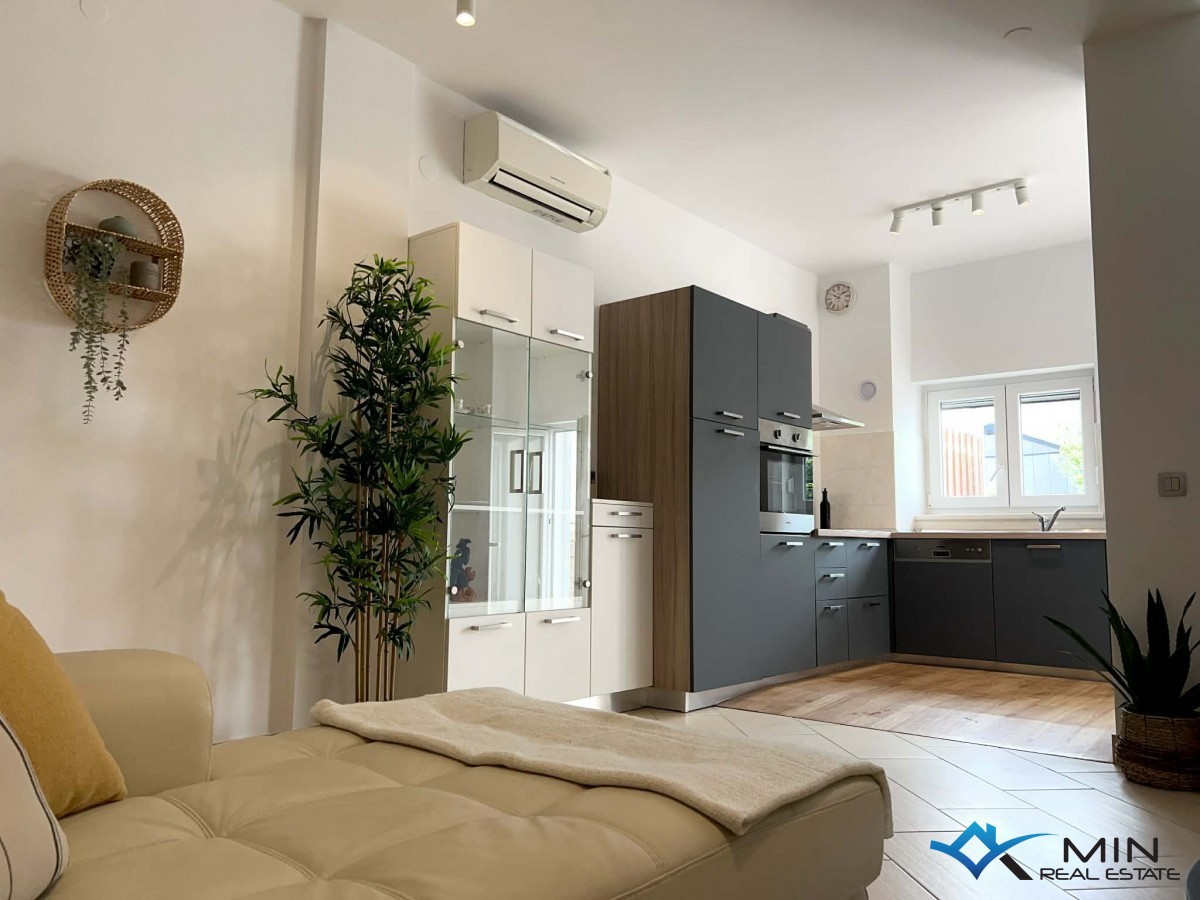 Flat For sale - Istarska Novigrad - foto 2/5