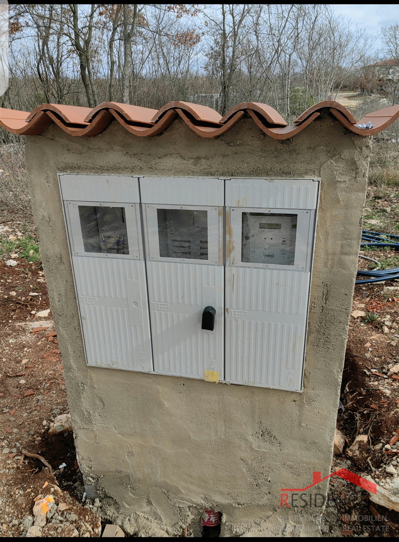 Land For sale - ISTARSKA VODNJAN