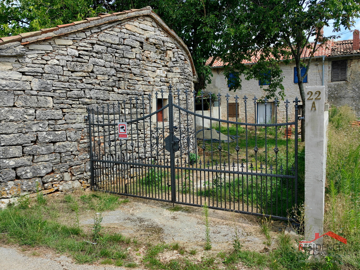 Kuća Na prodaju - ISTARSKA ŽMINJ
