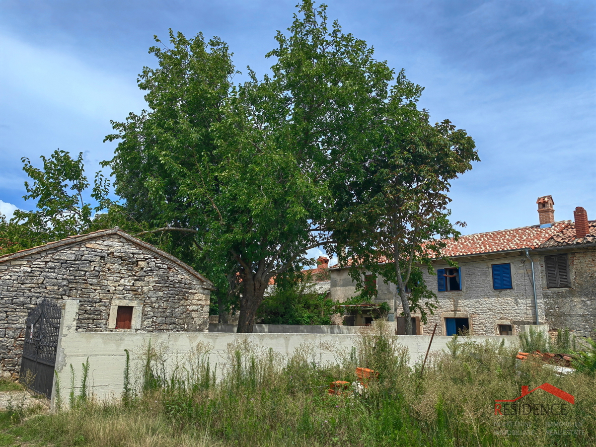 Kuća Na prodaju - ISTARSKA ŽMINJ