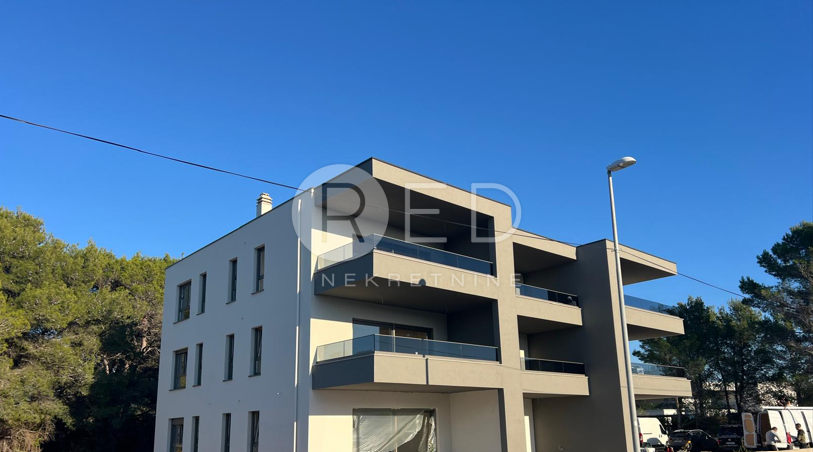 Appartement À vendre - šibensko-kninska Vodice - foto 1/6
