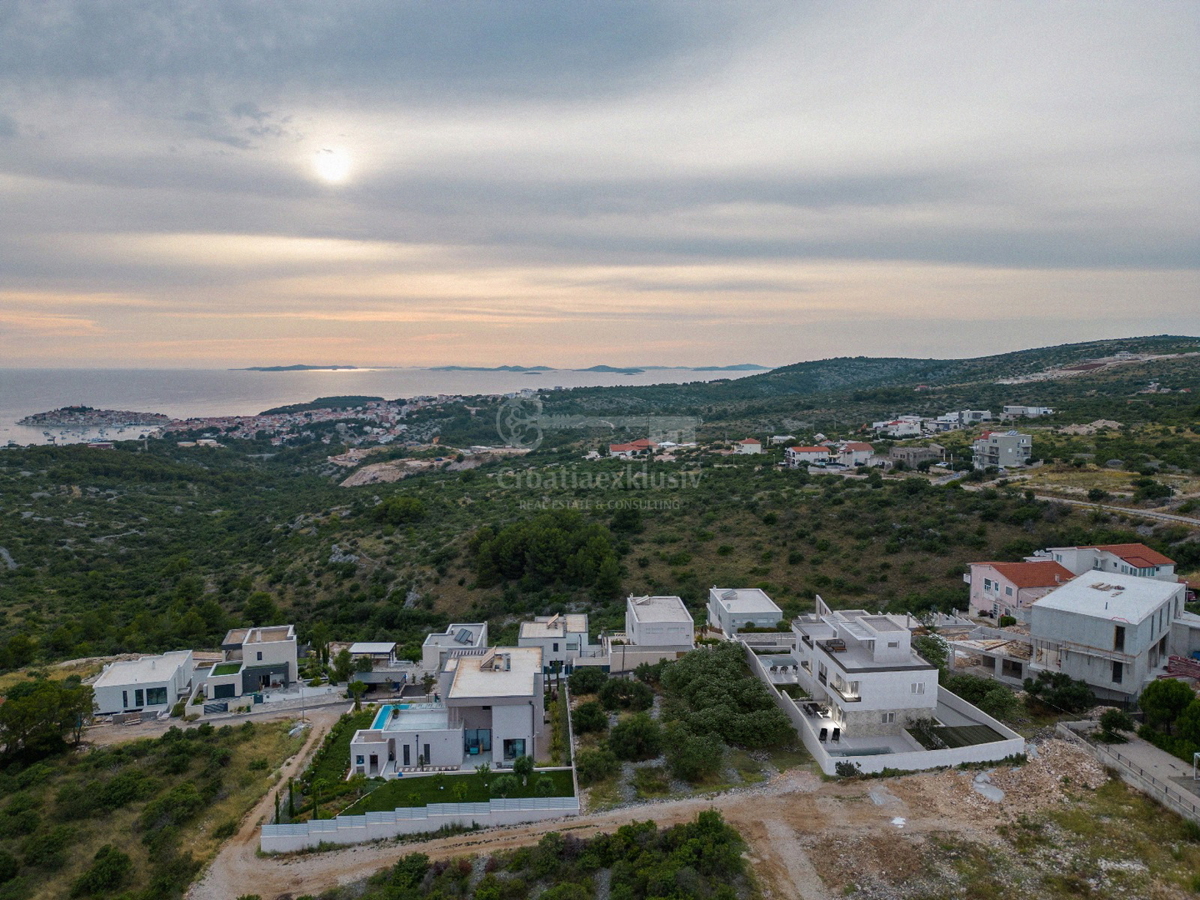 Dom Na predaj - ŠIBENSKO-KNINSKA PRIMOŠTEN