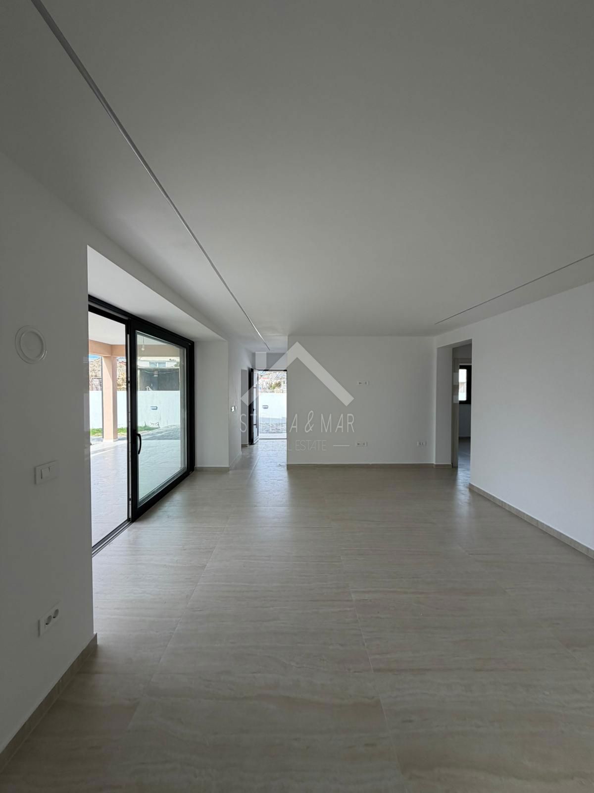 Casa In vendita - ZADARSKA POLIČNIK