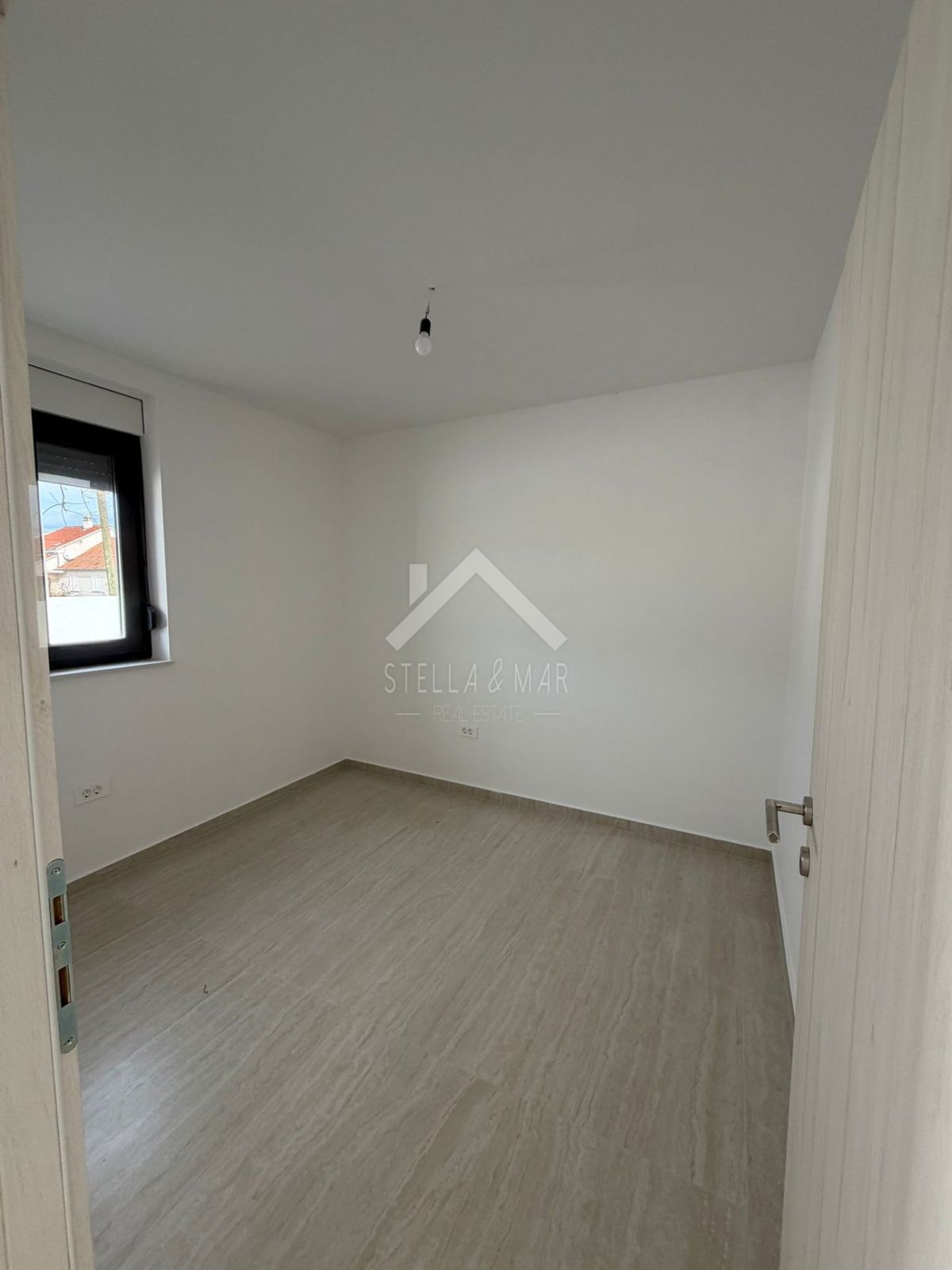 Casa In vendita - ZADARSKA POLIČNIK