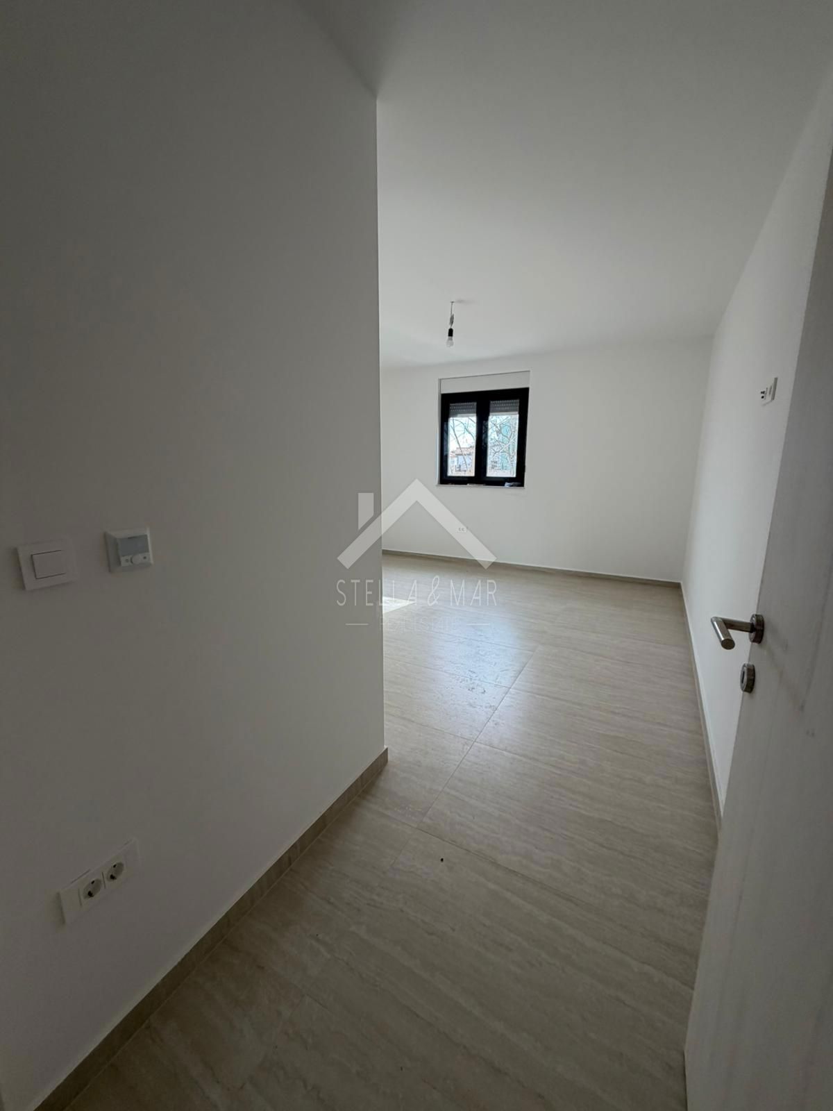 Casa In vendita - ZADARSKA POLIČNIK