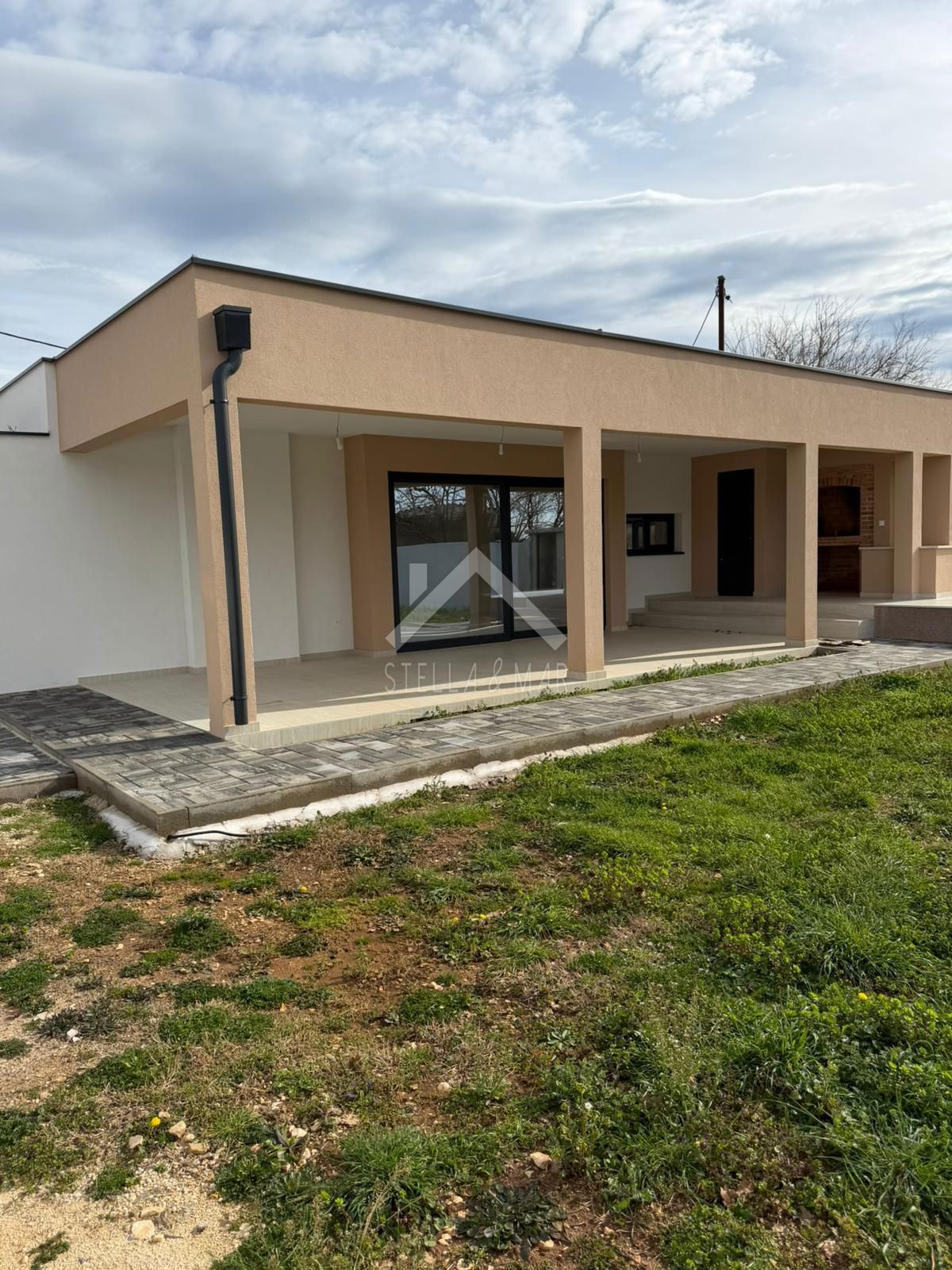 Casa In vendita - ZADARSKA POLIČNIK