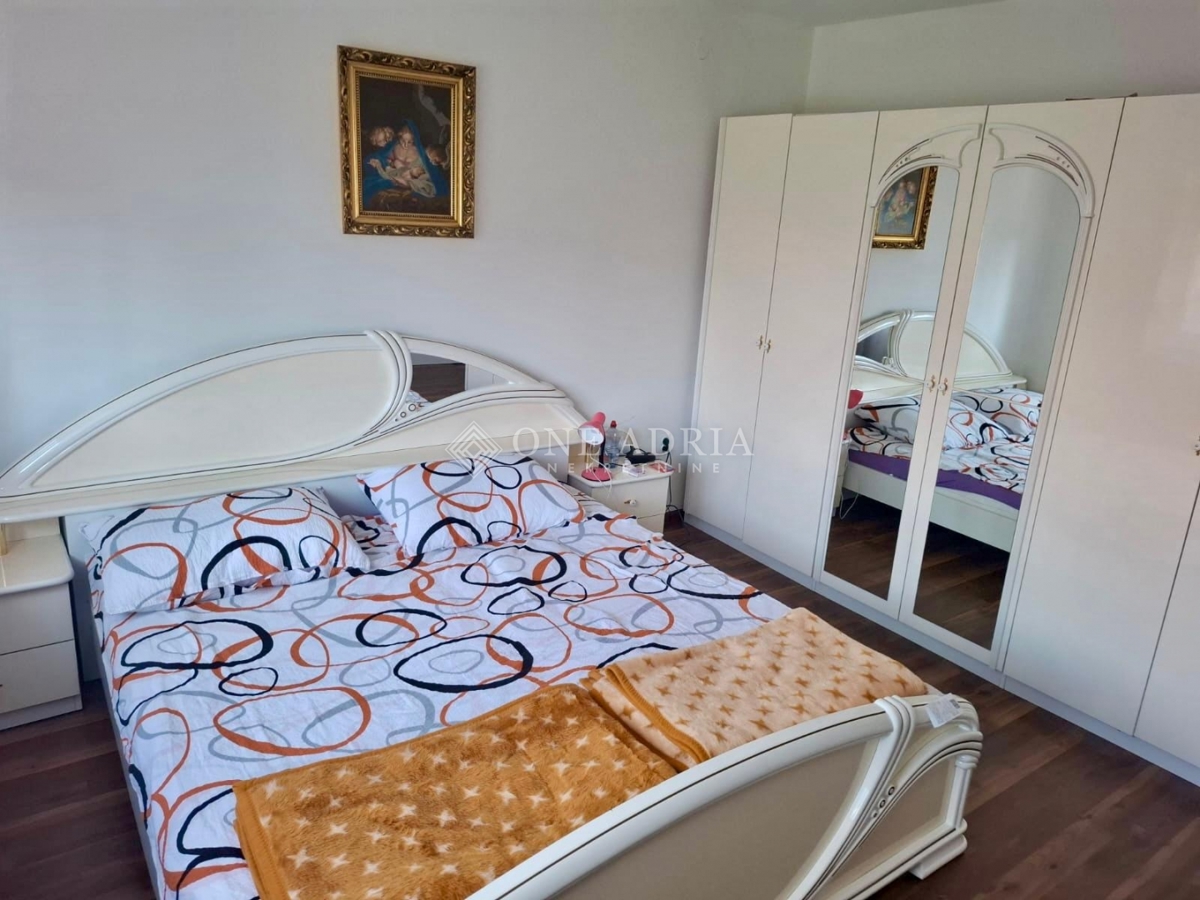 Haus Zu verkaufen - KARLOVAČKA OGULIN