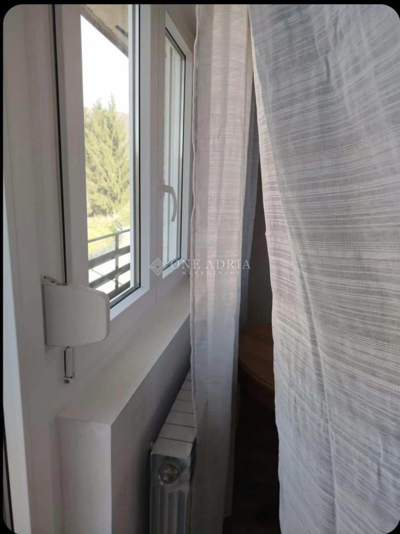 Haus Zu verkaufen - KARLOVAČKA OGULIN