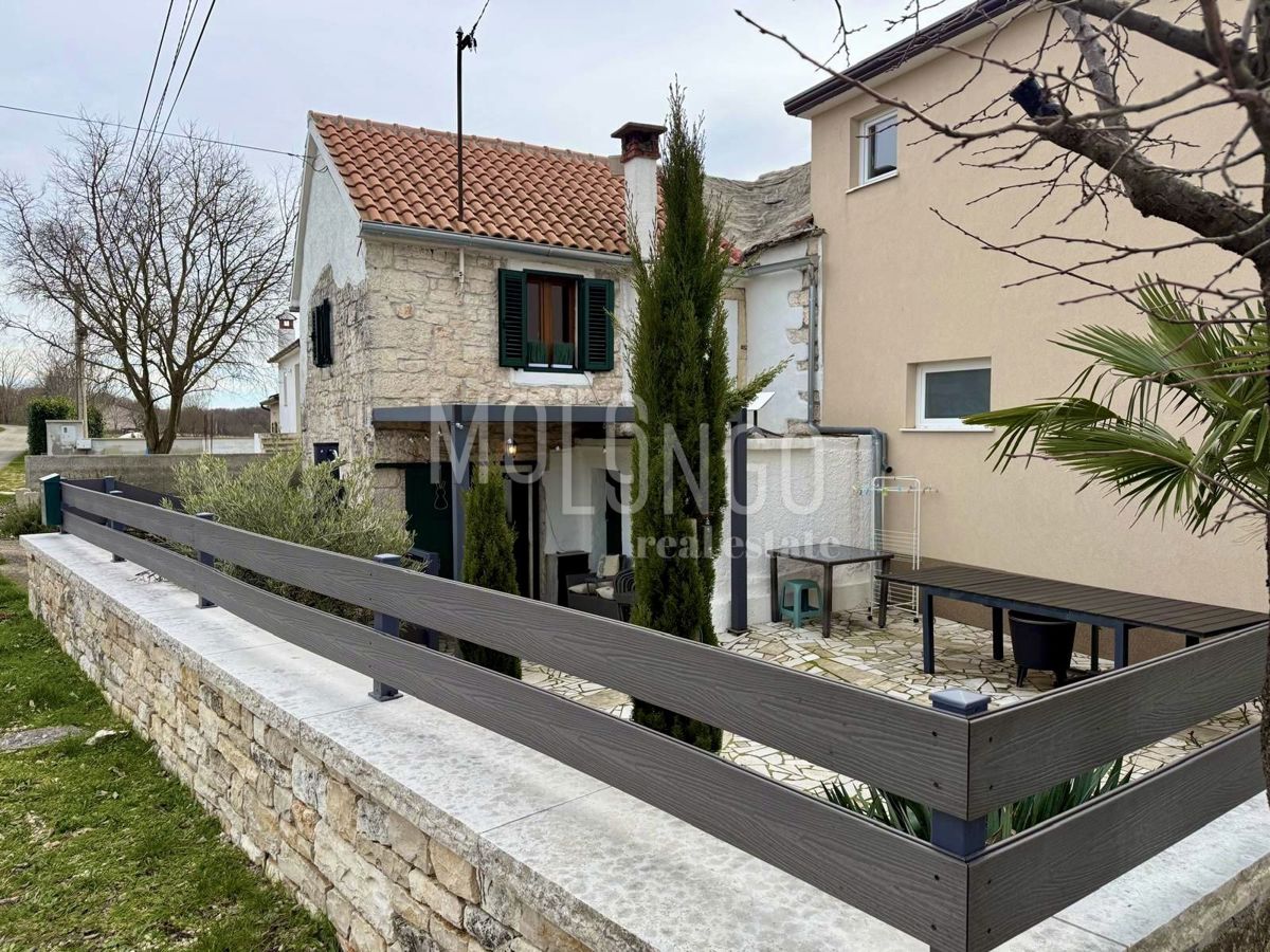 Kuća Na prodaju - ISTARSKA SVETI PETAR U ŠUMI