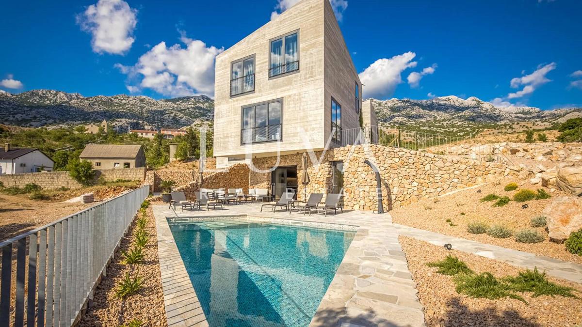 House For sale - LIČKO-SENJSKA KARLOBAG