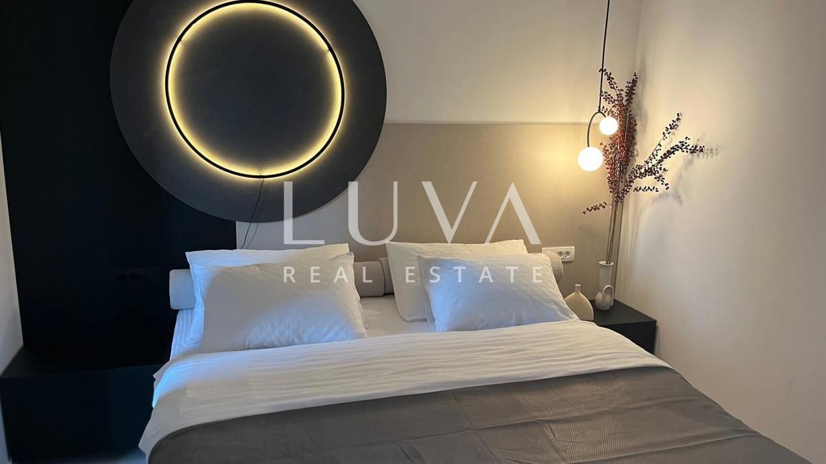 House For sale - ŠIBENSKO-KNINSKA VODICE