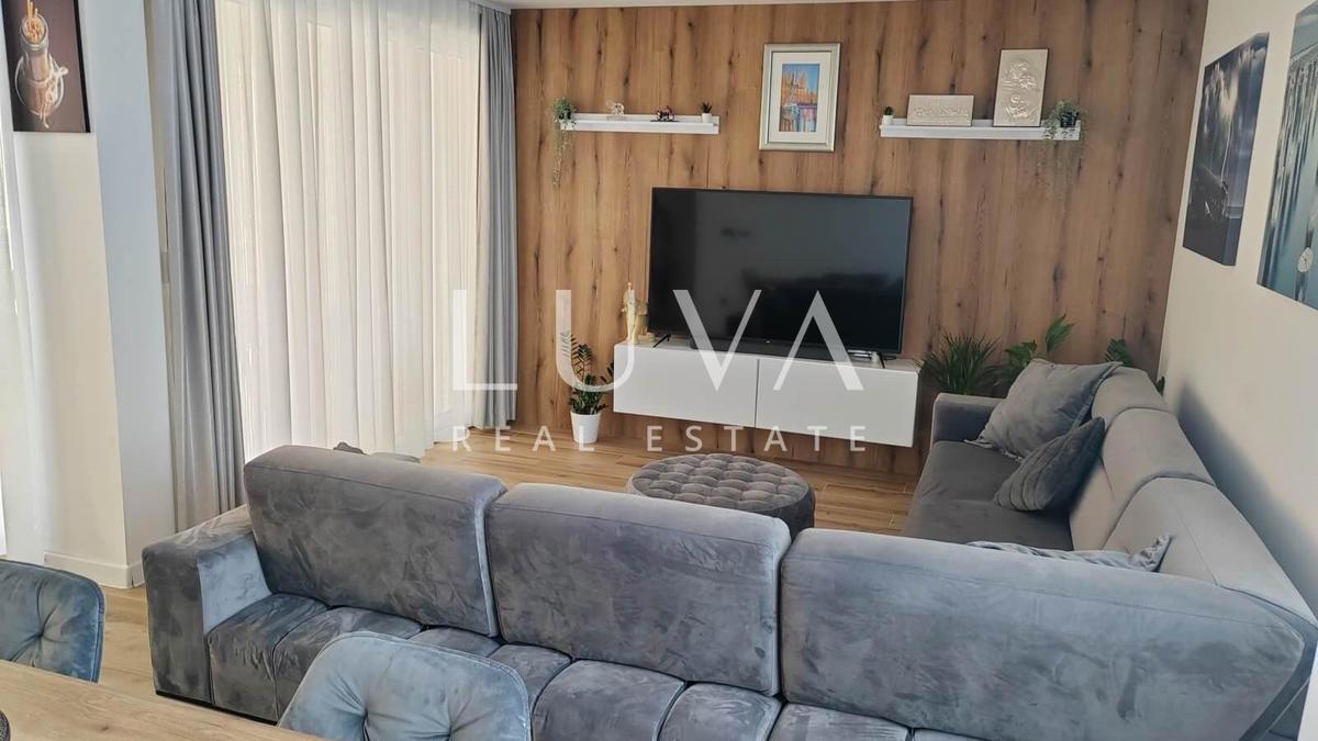 Haus Zu verkaufen - SPLITSKO-DALMATINSKA KAŠTELA