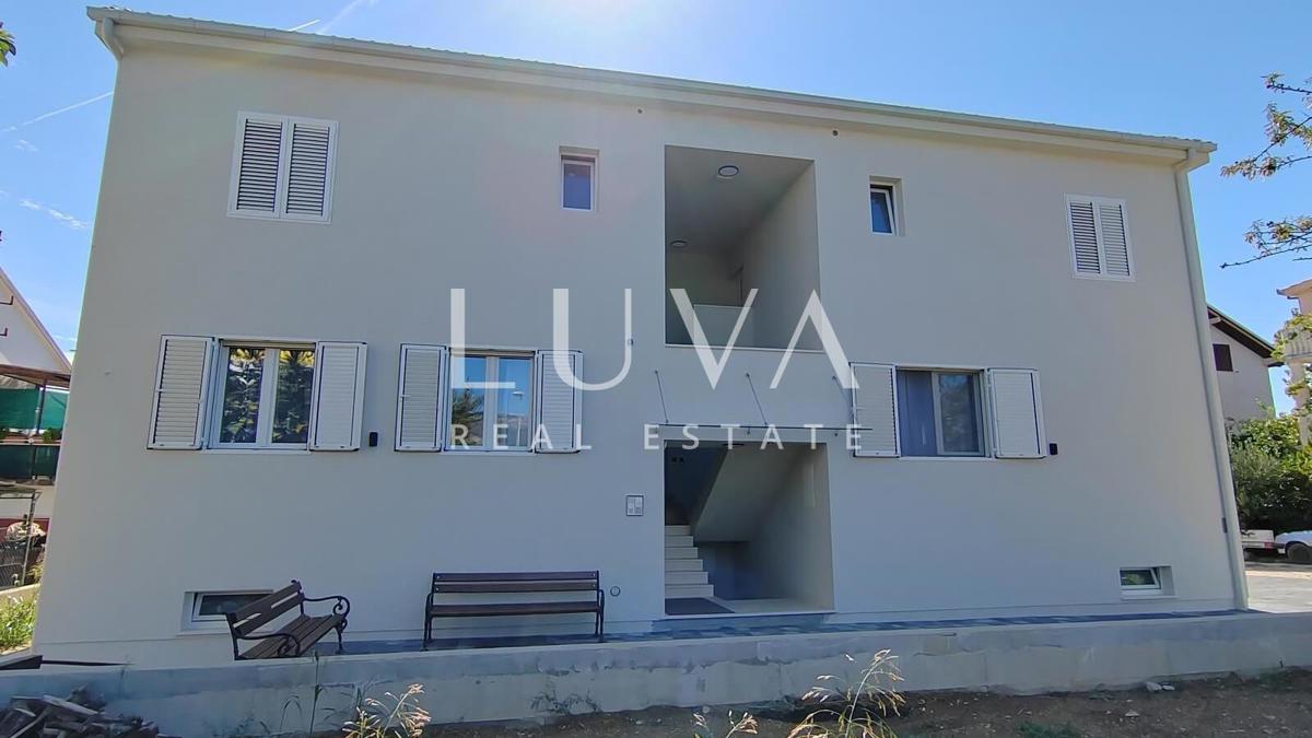 Haus Zu verkaufen - SPLITSKO-DALMATINSKA KAŠTELA