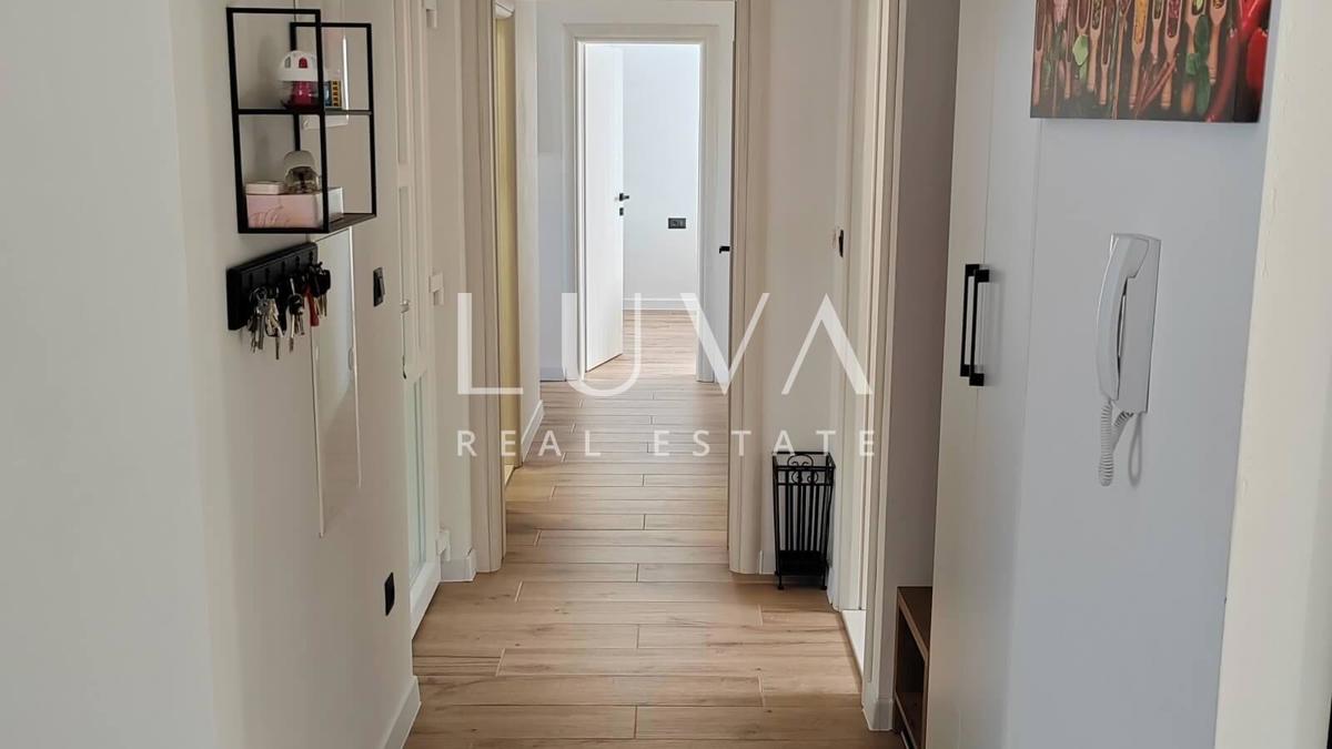 Haus Zu verkaufen - SPLITSKO-DALMATINSKA KAŠTELA