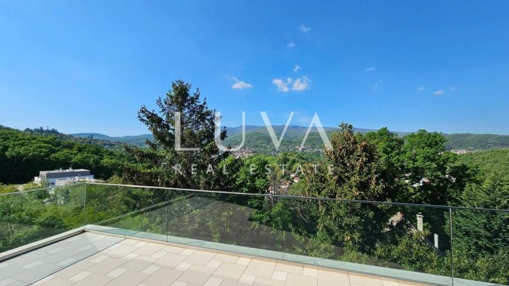 Haus zu verkaufen 548 m² – Zagreb