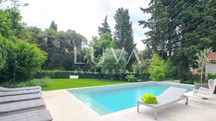 Dům na prodej 250 m² – Rovinj