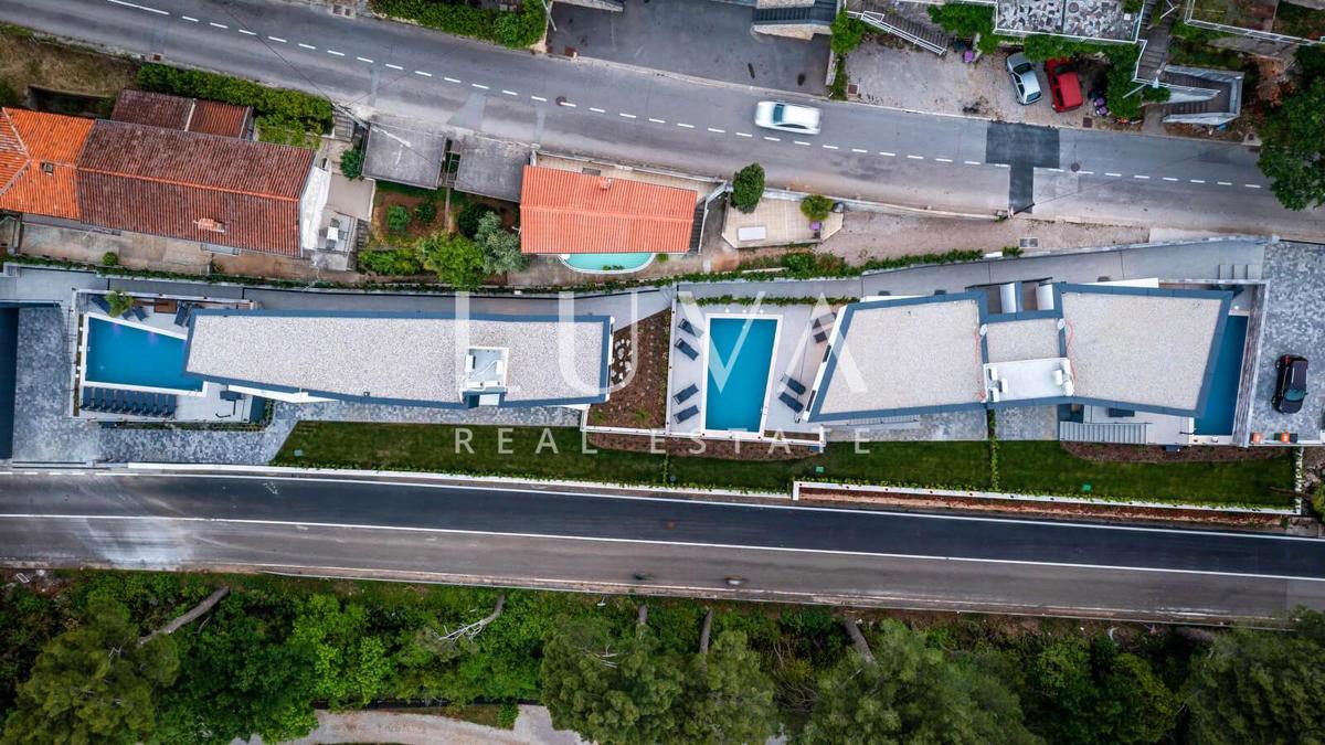 House For sale - PRIMORSKO-GORANSKA MOŠĆENIČKA DRAGA