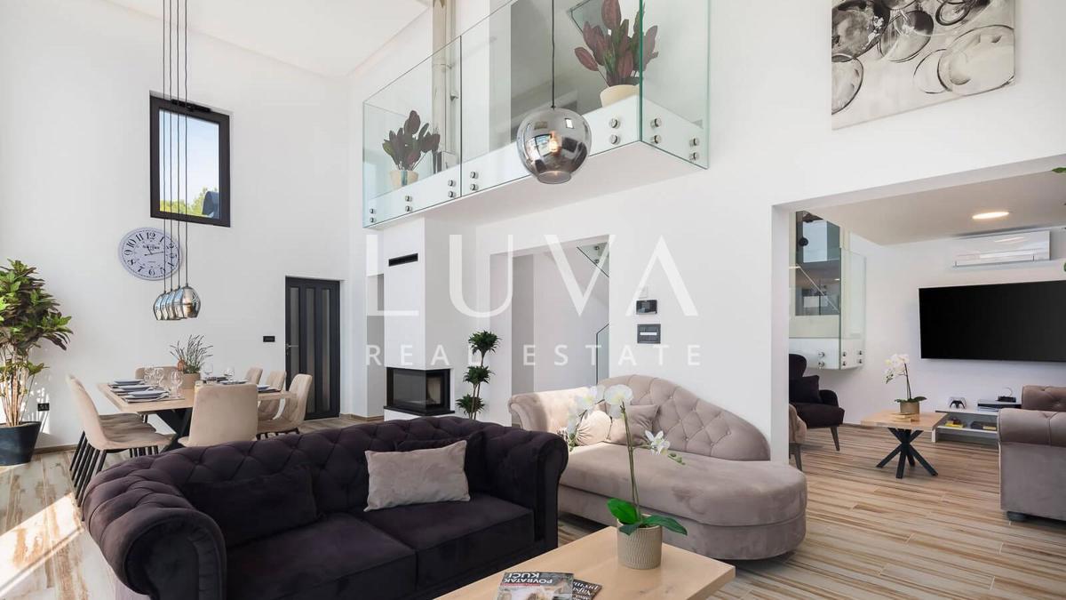 House For sale - ŠIBENSKO-KNINSKA ŠIBENIK