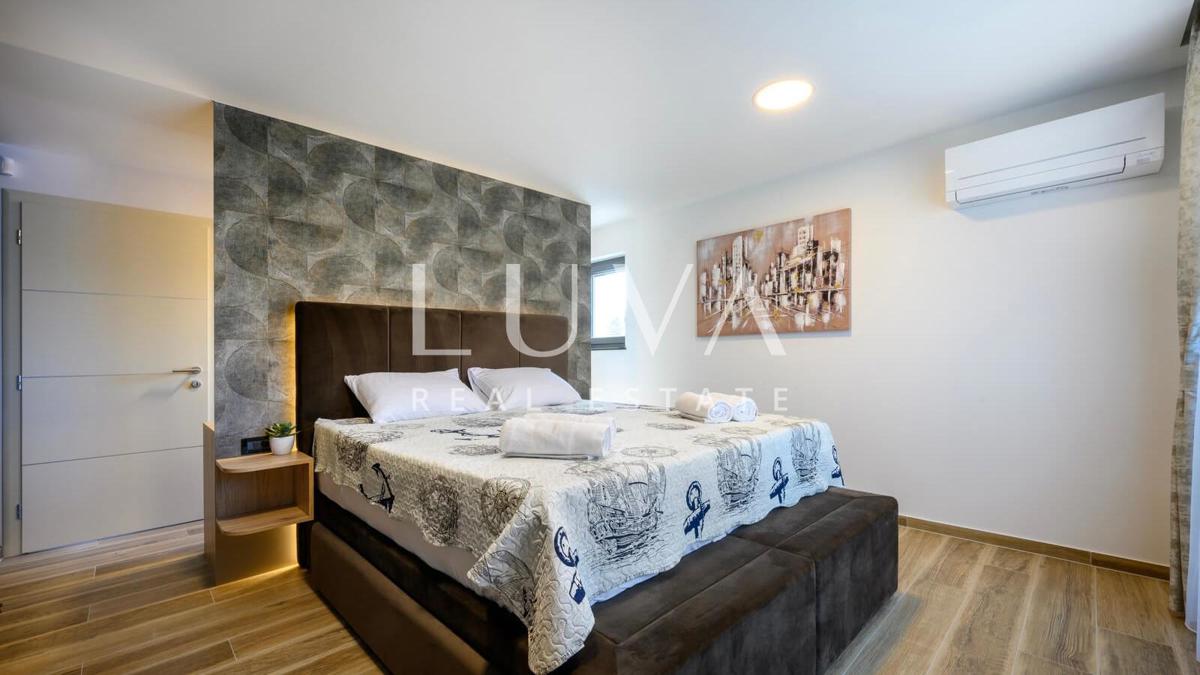 House For sale - ŠIBENSKO-KNINSKA ŠIBENIK