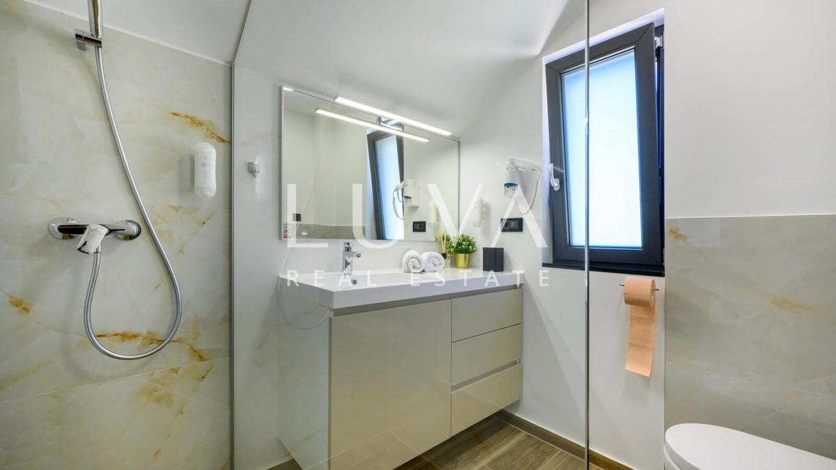 House For sale - ŠIBENSKO-KNINSKA ŠIBENIK