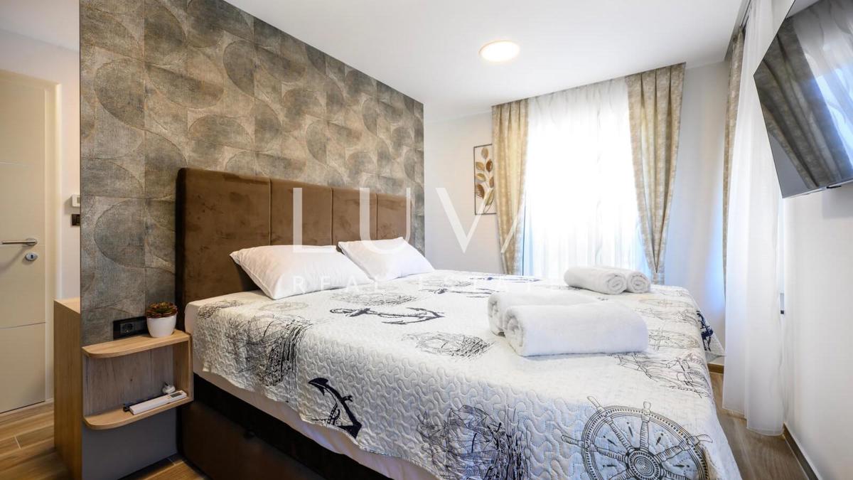 House For sale - ŠIBENSKO-KNINSKA ŠIBENIK