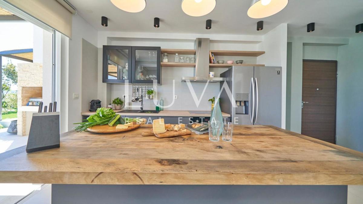Haus Zu verkaufen - SPLITSKO-DALMATINSKA KAŠTELA