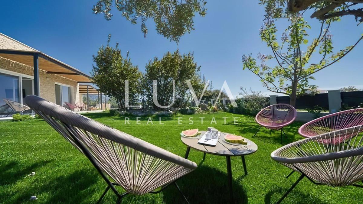 Haus Zu verkaufen - SPLITSKO-DALMATINSKA KAŠTELA