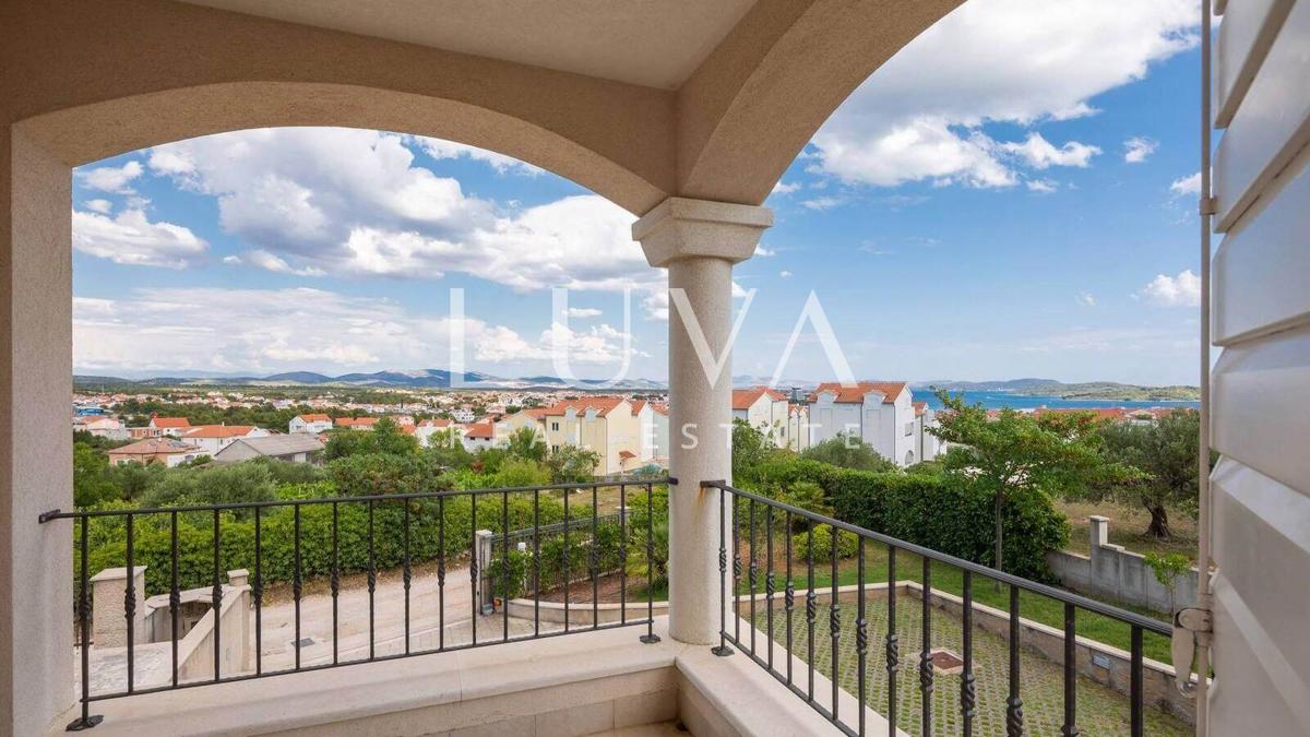 Maison À vendre - ŠIBENSKO-KNINSKA VODICE
