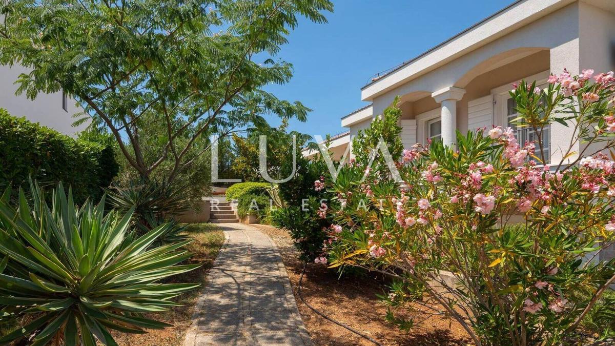 Maison À vendre - ŠIBENSKO-KNINSKA VODICE