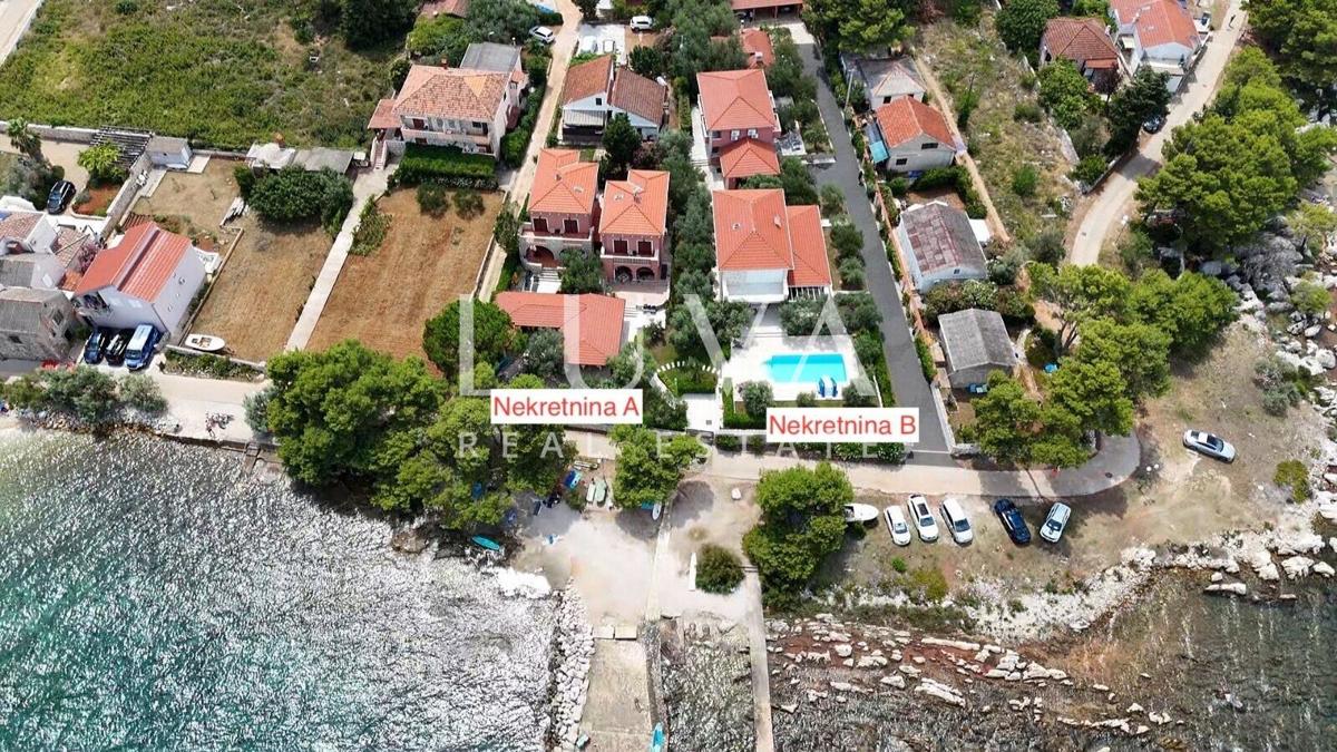 House For sale - Zadarska Ugljan - foto 1/2