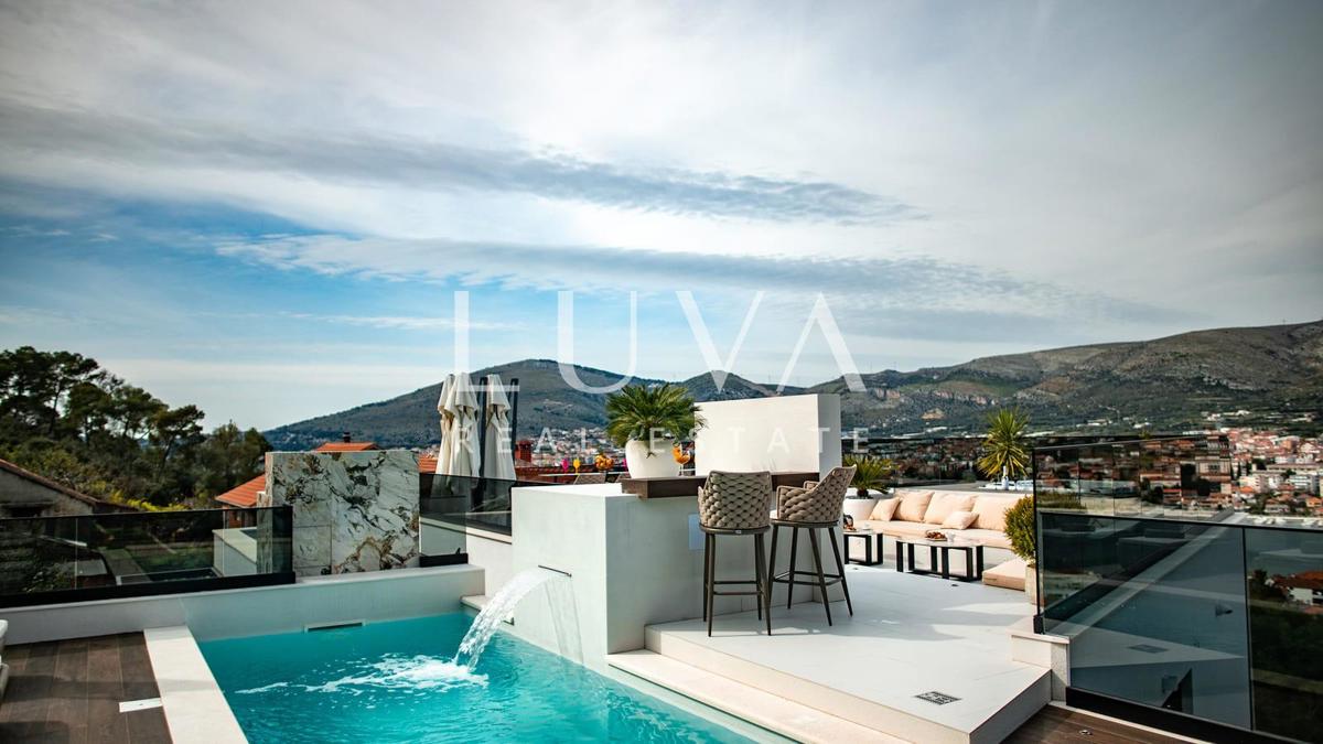 Haus Zu verkaufen - SPLITSKO-DALMATINSKA TROGIR