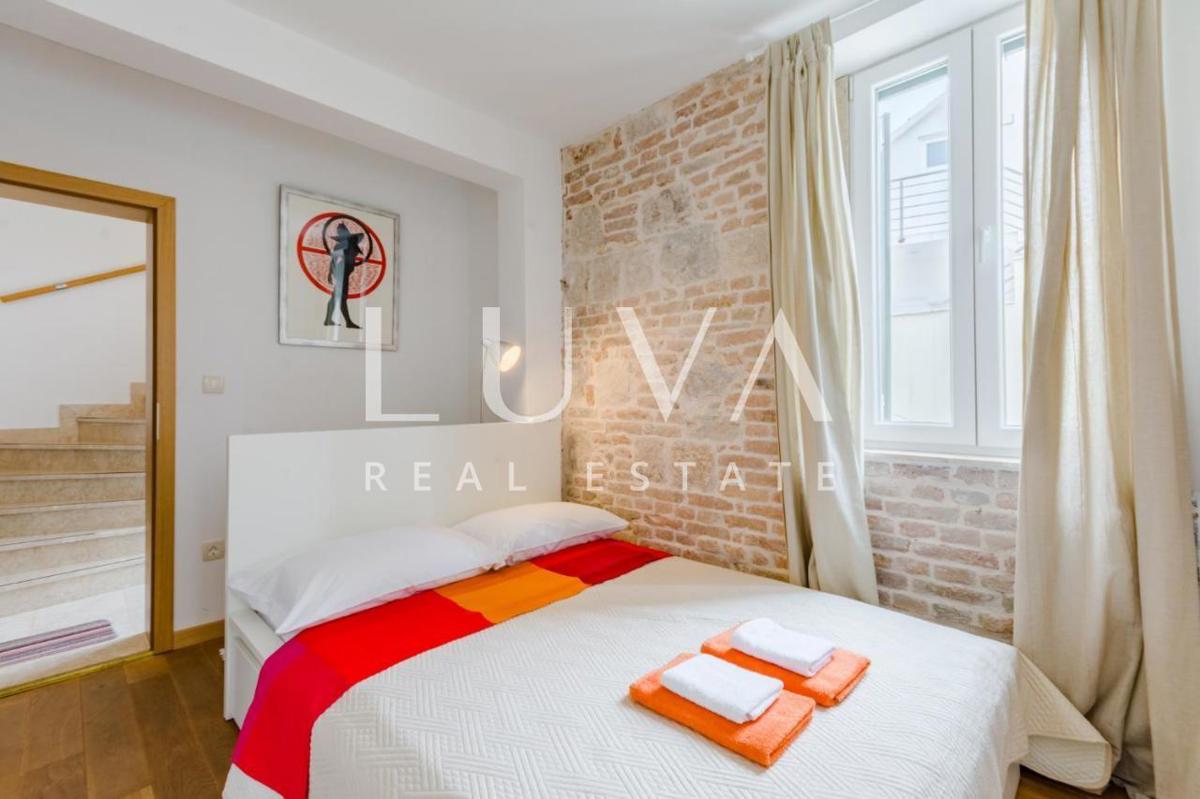 Casa In vendita - SPLITSKO-DALMATINSKA SPLIT