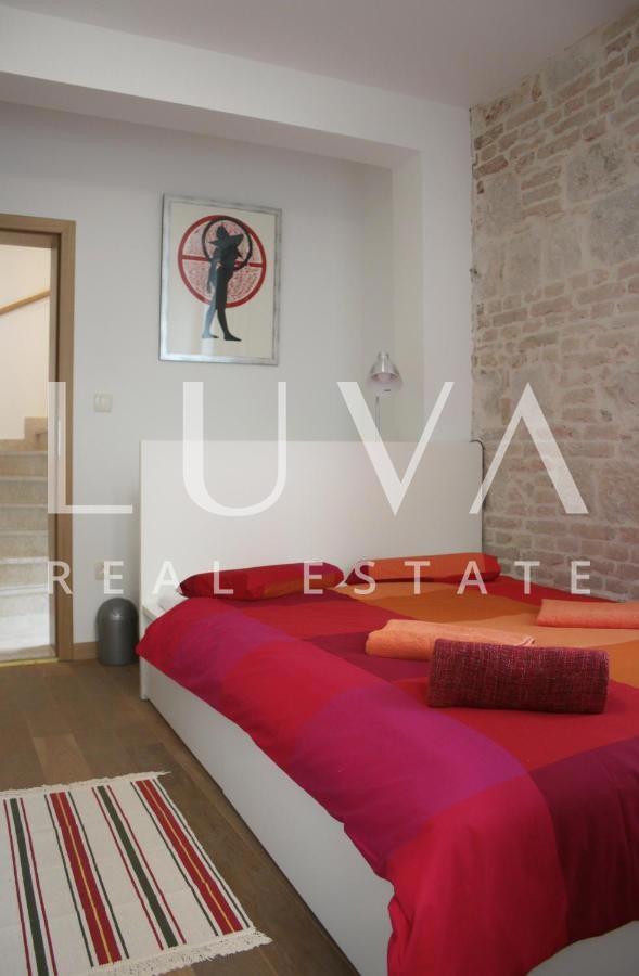 Casa In vendita - SPLITSKO-DALMATINSKA SPLIT