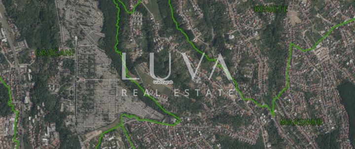 Terrain à vendre 699 m² – Zagreb