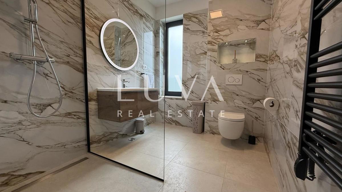 Maison À vendre - SPLITSKO-DALMATINSKA KAŠTELA