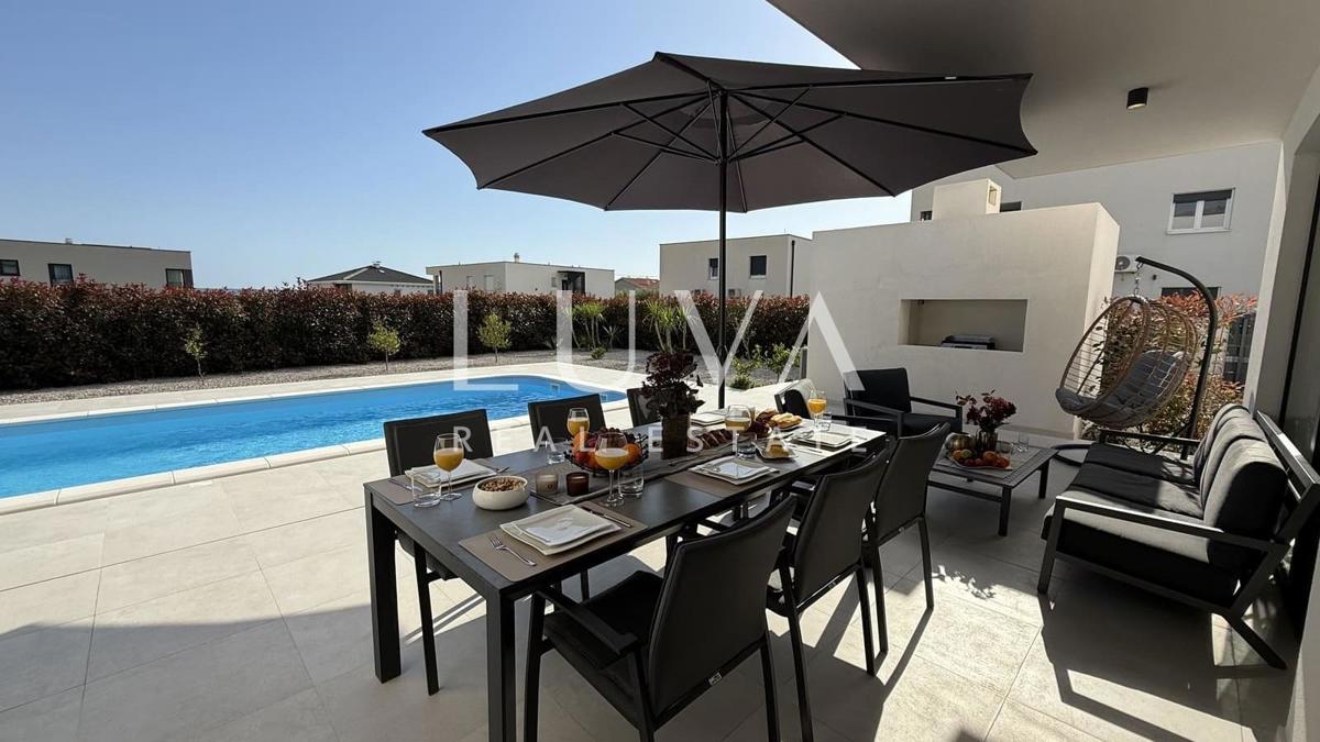 Maison À vendre - SPLITSKO-DALMATINSKA KAŠTELA