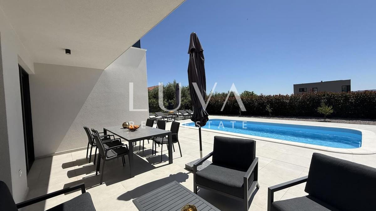 Maison À vendre - SPLITSKO-DALMATINSKA KAŠTELA